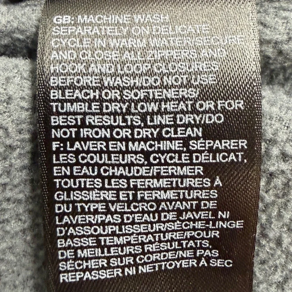 The North Face 1/4 Zip Pullover Mens Large Gray Fleece Long Sleeve Sweater